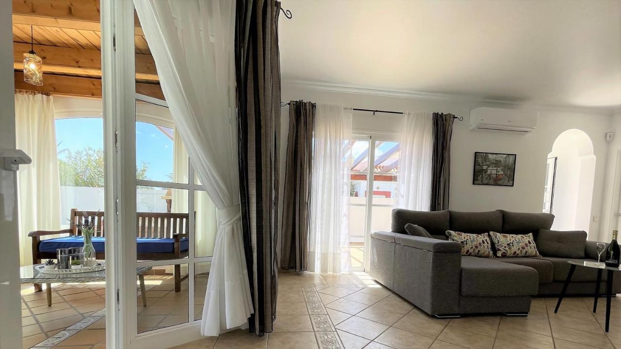 Chalet Amelie Antigua  Exterior foto